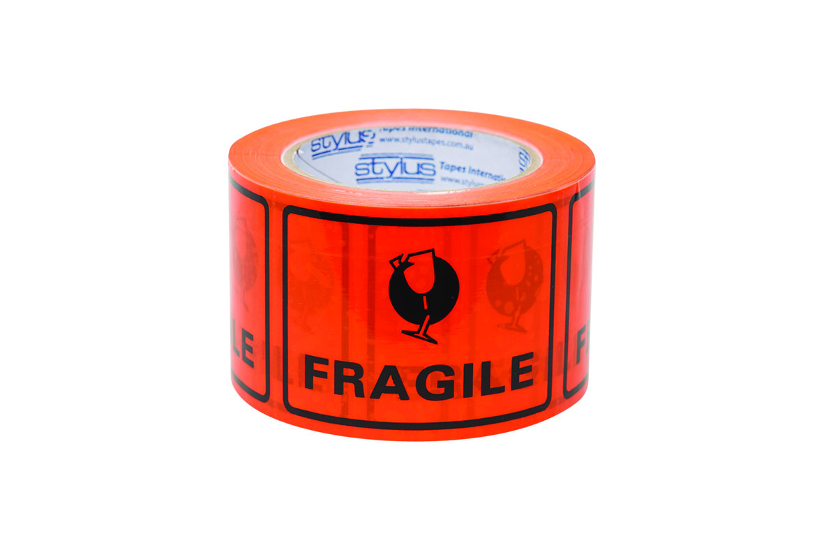 UNIFORM SAFETY 100X75MM PERFORATED PACKAGING LABELS FRAGILEROLL 500